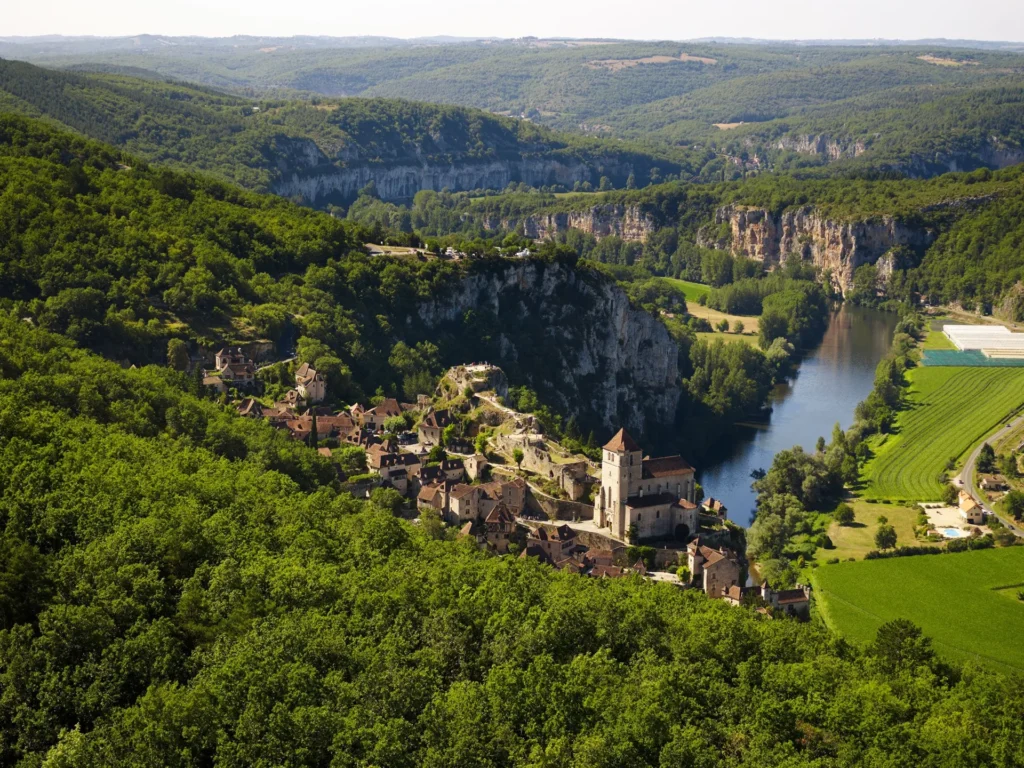 saint-cirq-lapopie-vue-villages-et-paysages